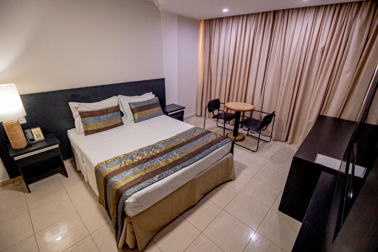 Like Ue Hotel Goiânia Buitenkant foto