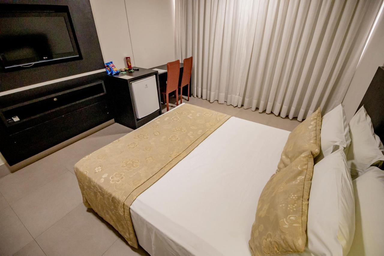 Like Ue Hotel Goiânia Buitenkant foto